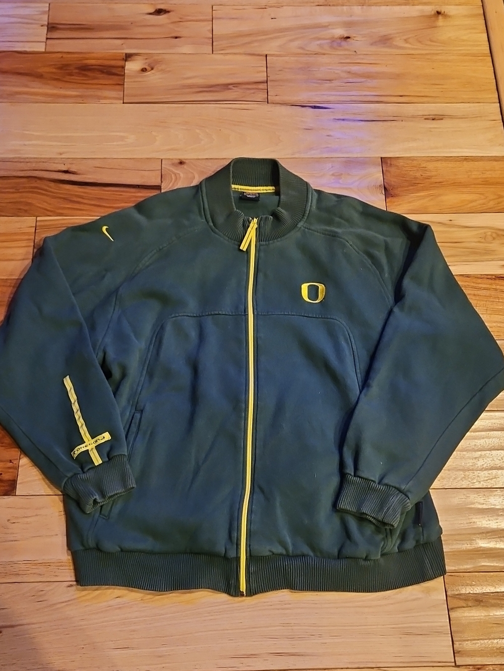 Vintage Nike Green Zip Up
